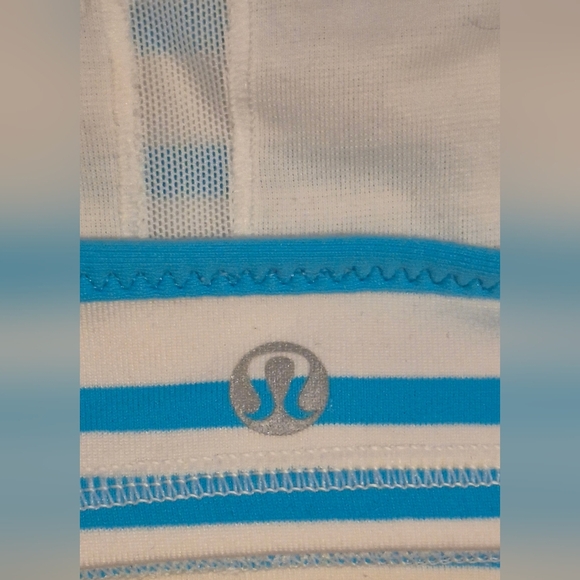 Lululemon Daily Bra Twin Stripe Spry Blue / Spry Blue Size 4–6 (S) - Picture 5 of 7